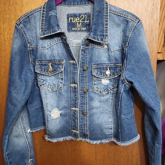 Rue21 Jackets & Blazers - Rue 21 Cropped Blue Denim Jacket, Size M